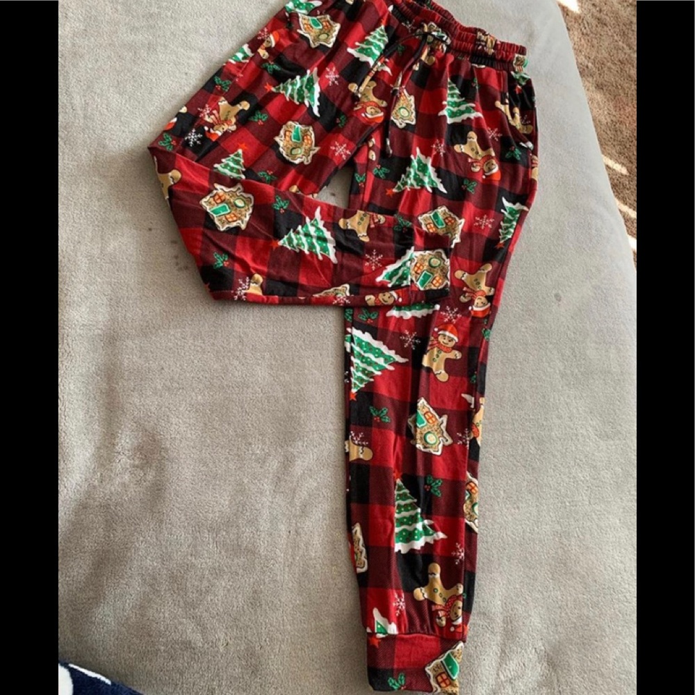 Nice Christmas sweats